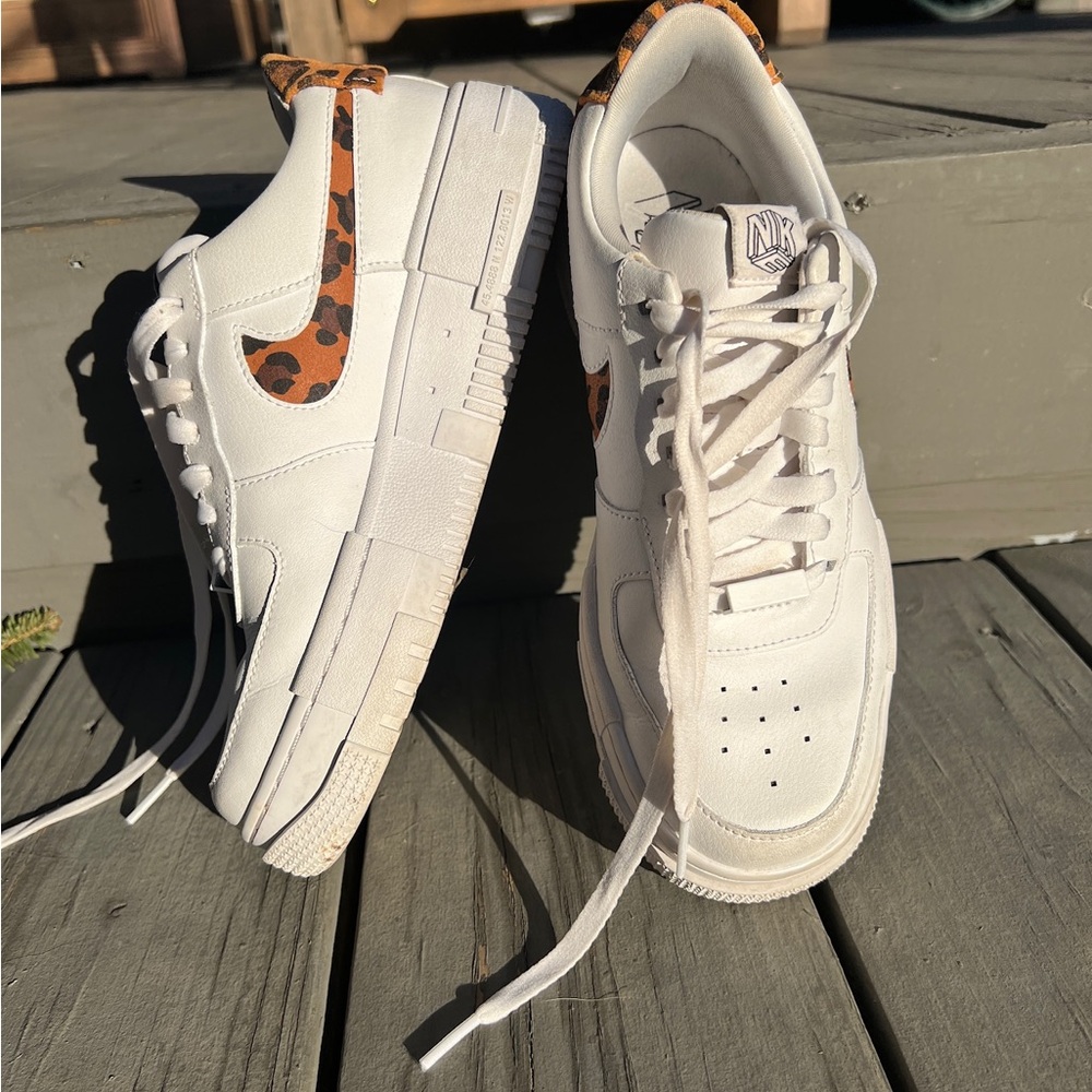 Nike AF White & leopard 🐆 accent